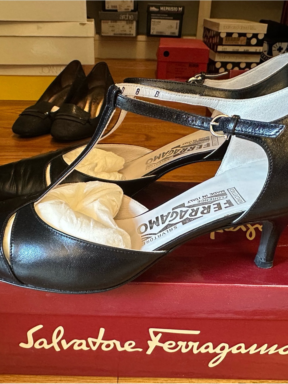 Salvatore Ferragamo Black Leather T-Strap Pointed Pumps - Picture 2 of 8